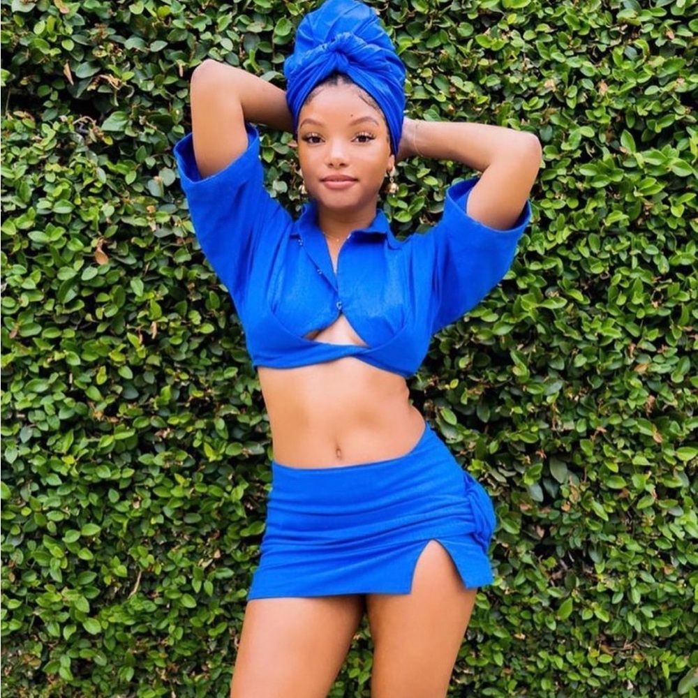 Kwame Adusei Katie Set In Royal Blue Size 8/6